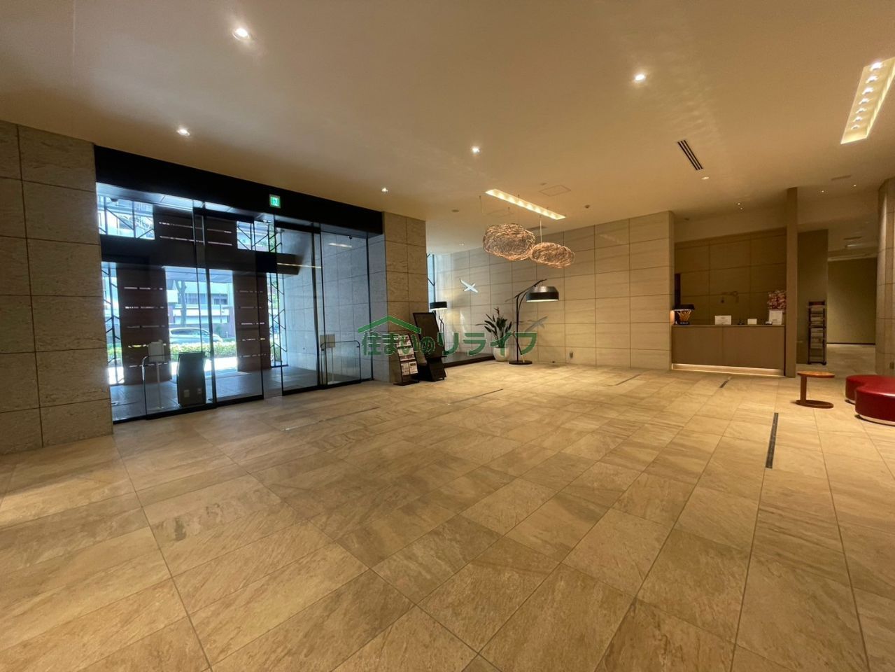 建物エントランス