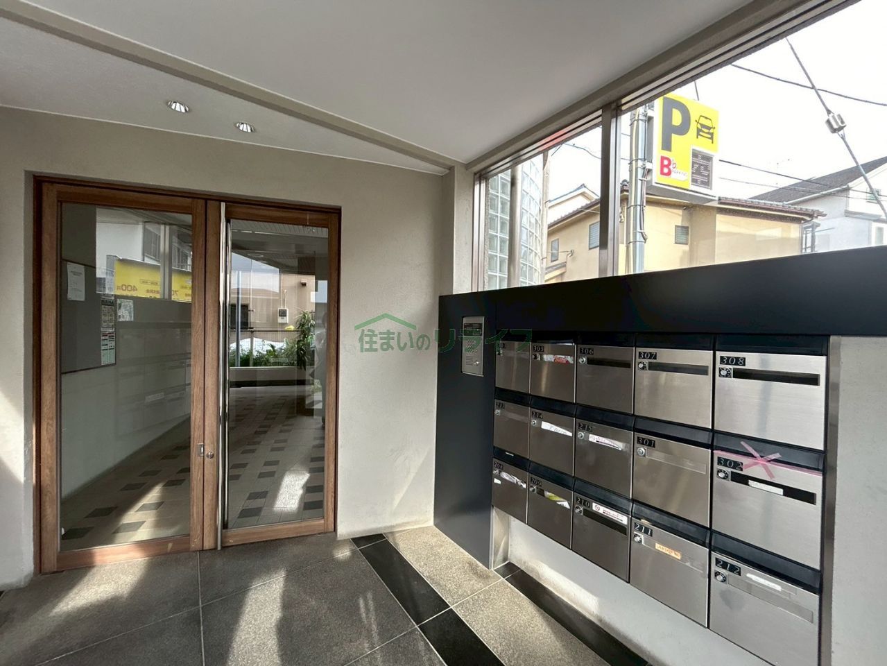 建物エントランス