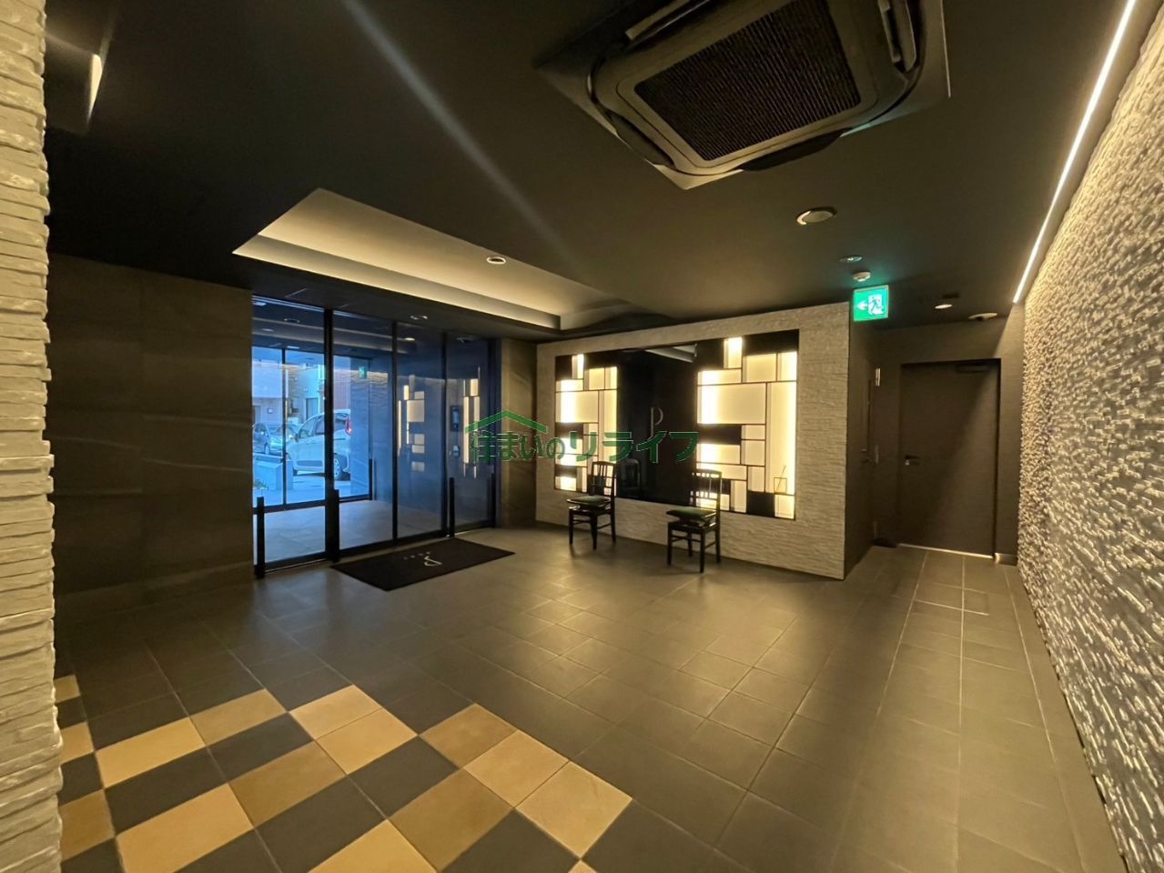 建物エントランス