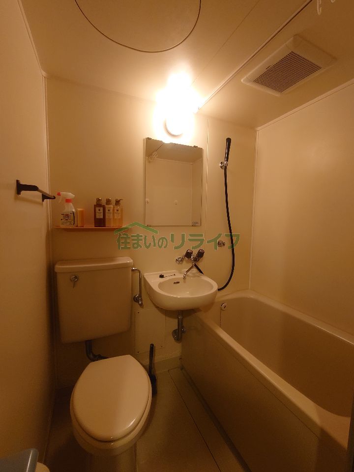 シャワールーム