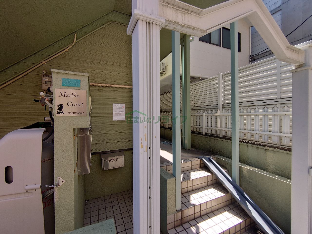 建物エントランス