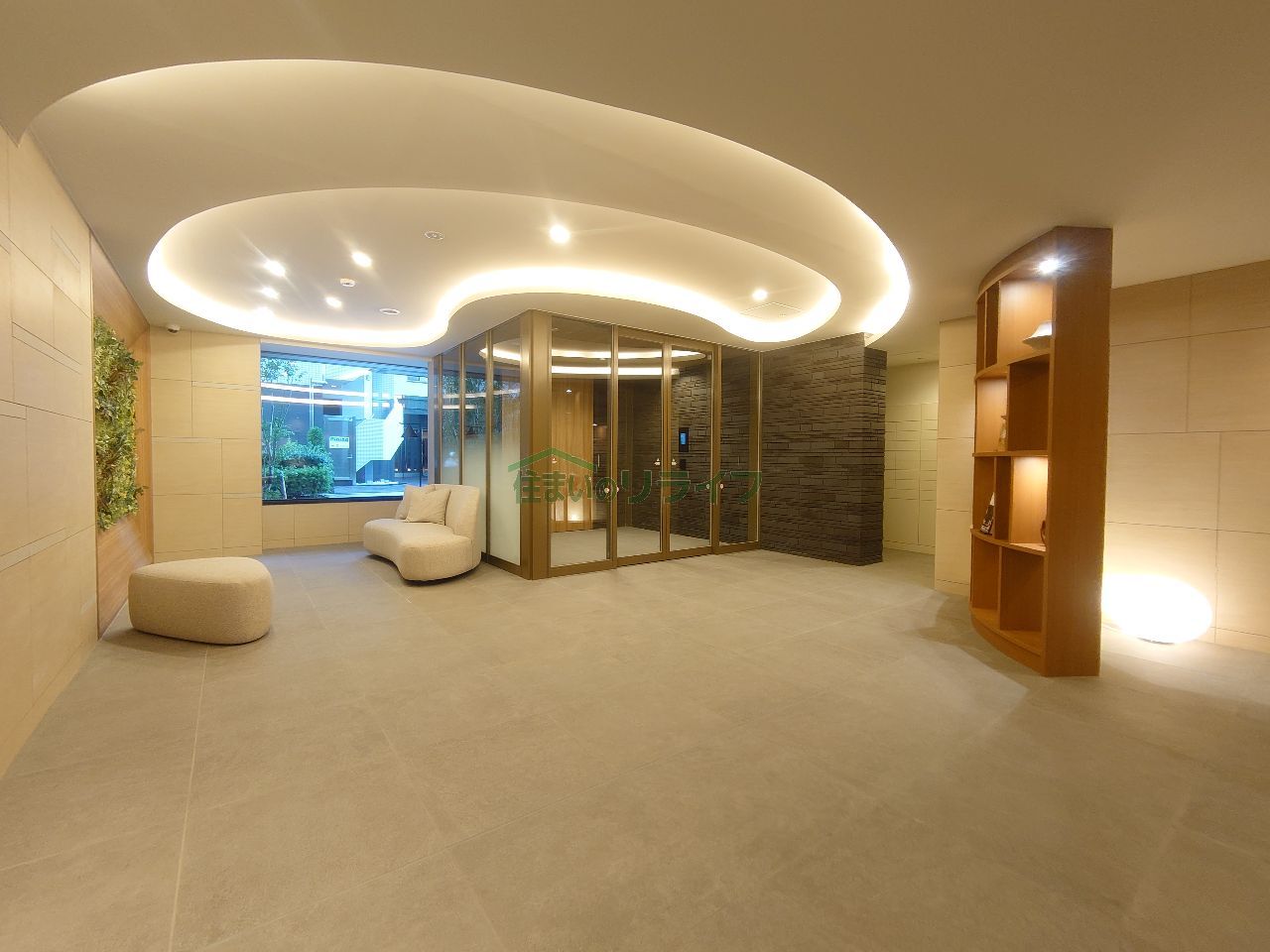 建物エントランス