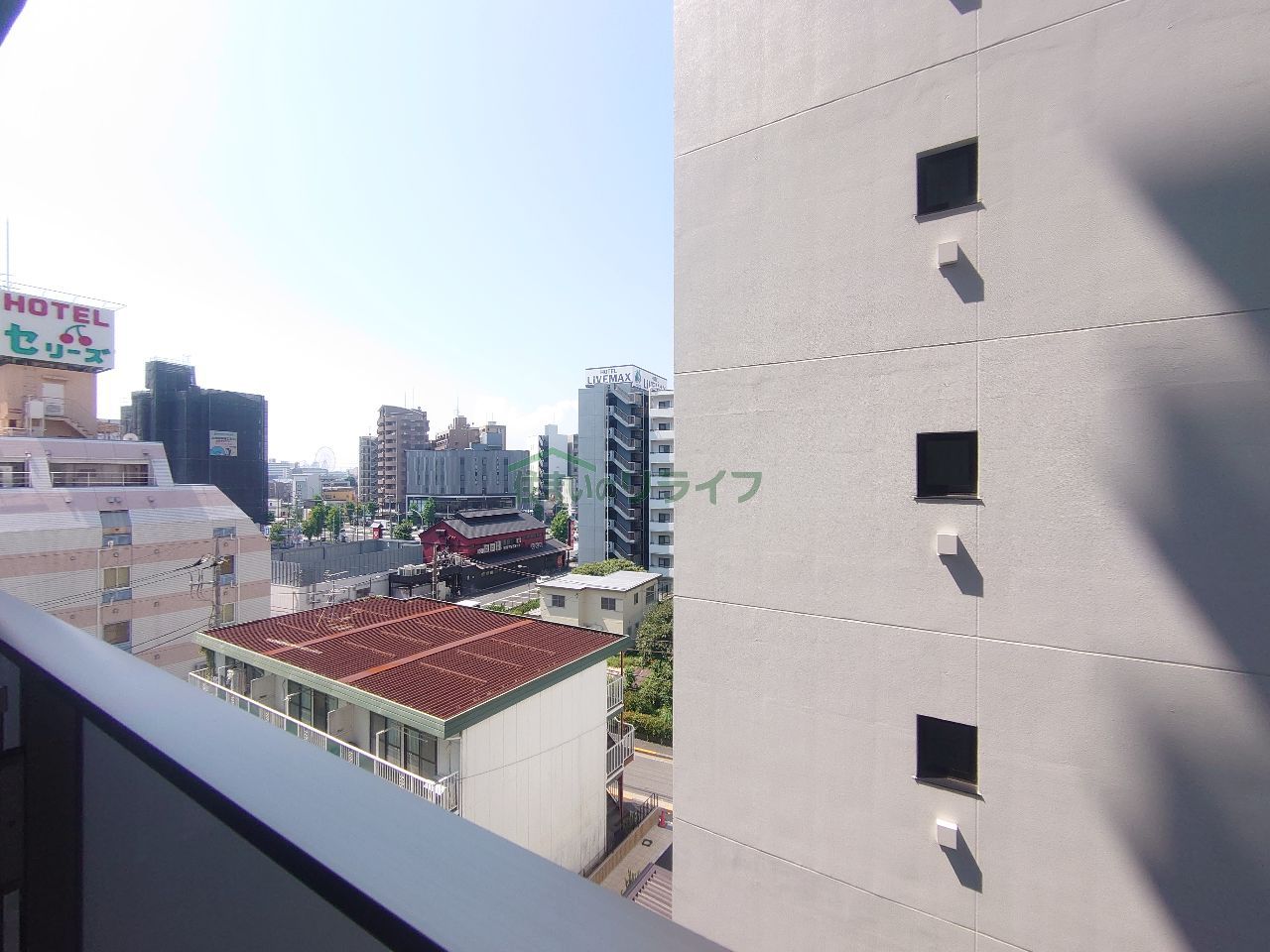 バルコニー