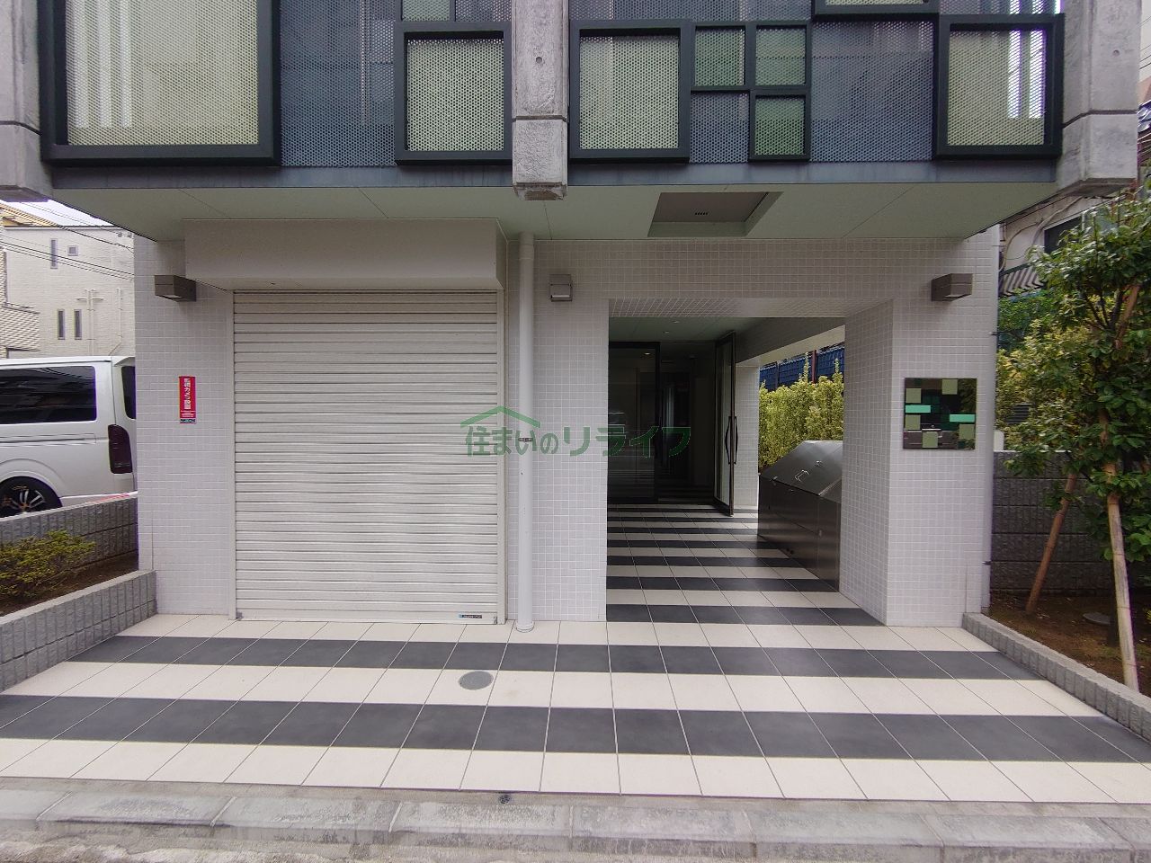 建物エントランス