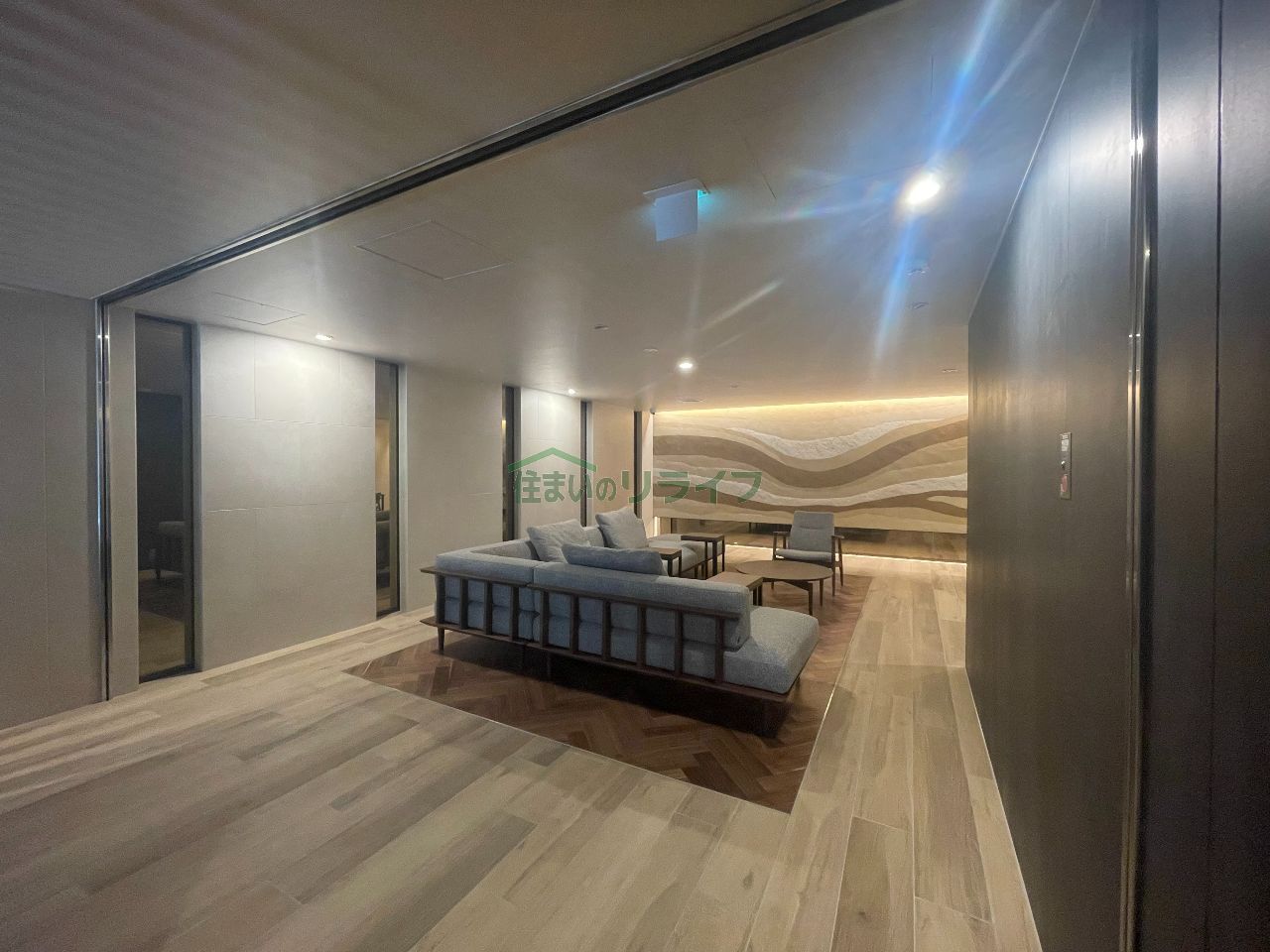 建物エントランス