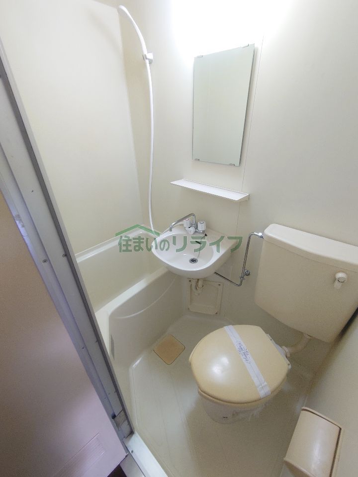 シャワールーム