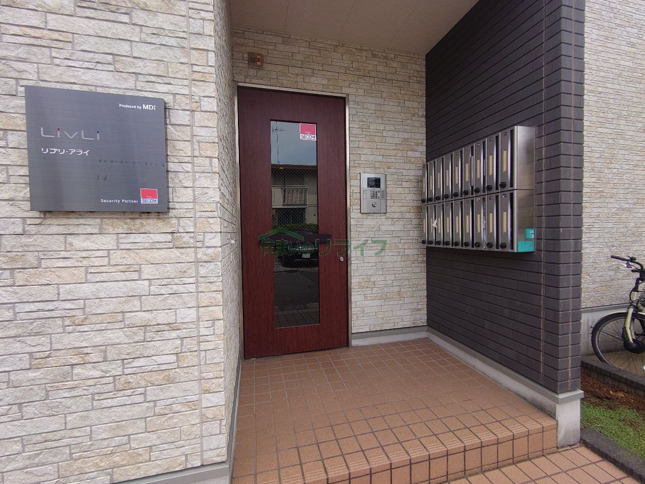 建物エントランス