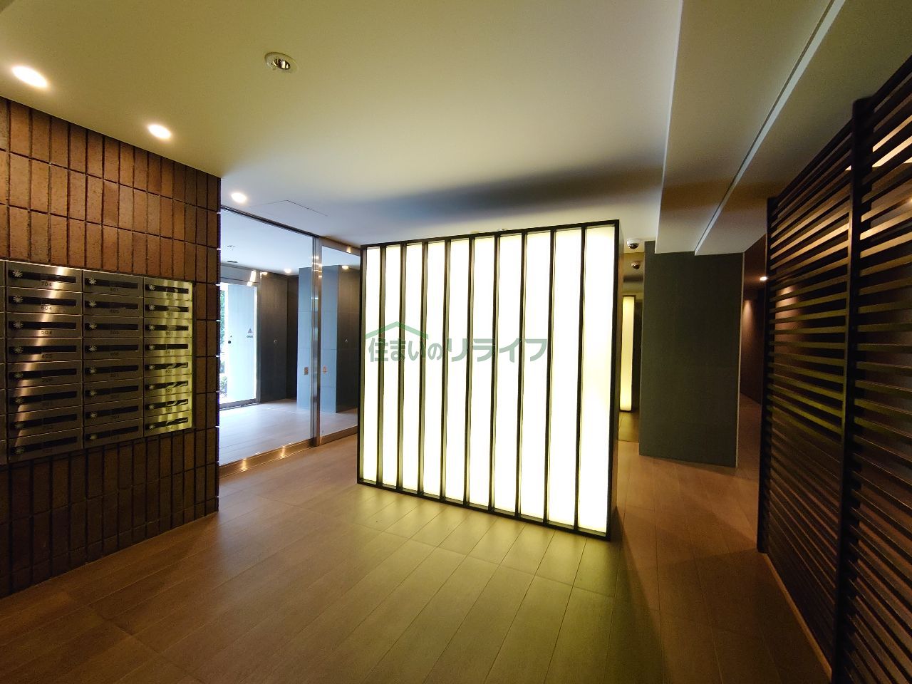 建物エントランス