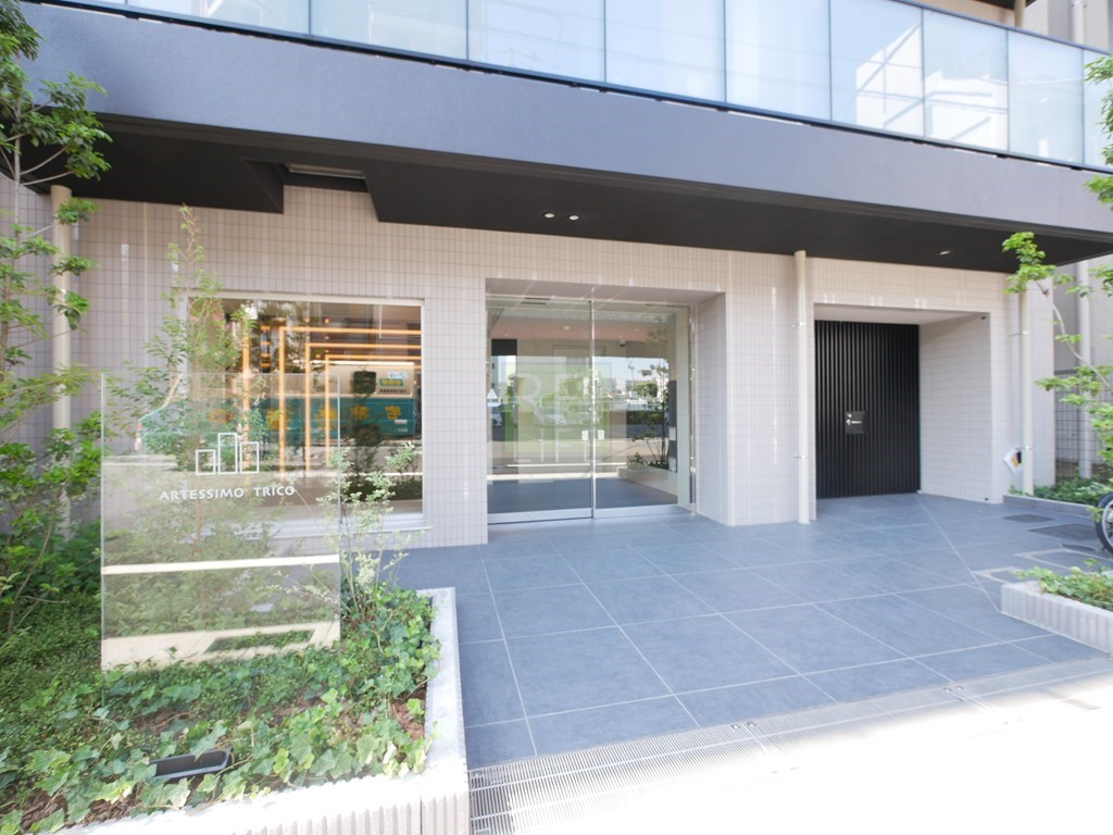 建物エントランス