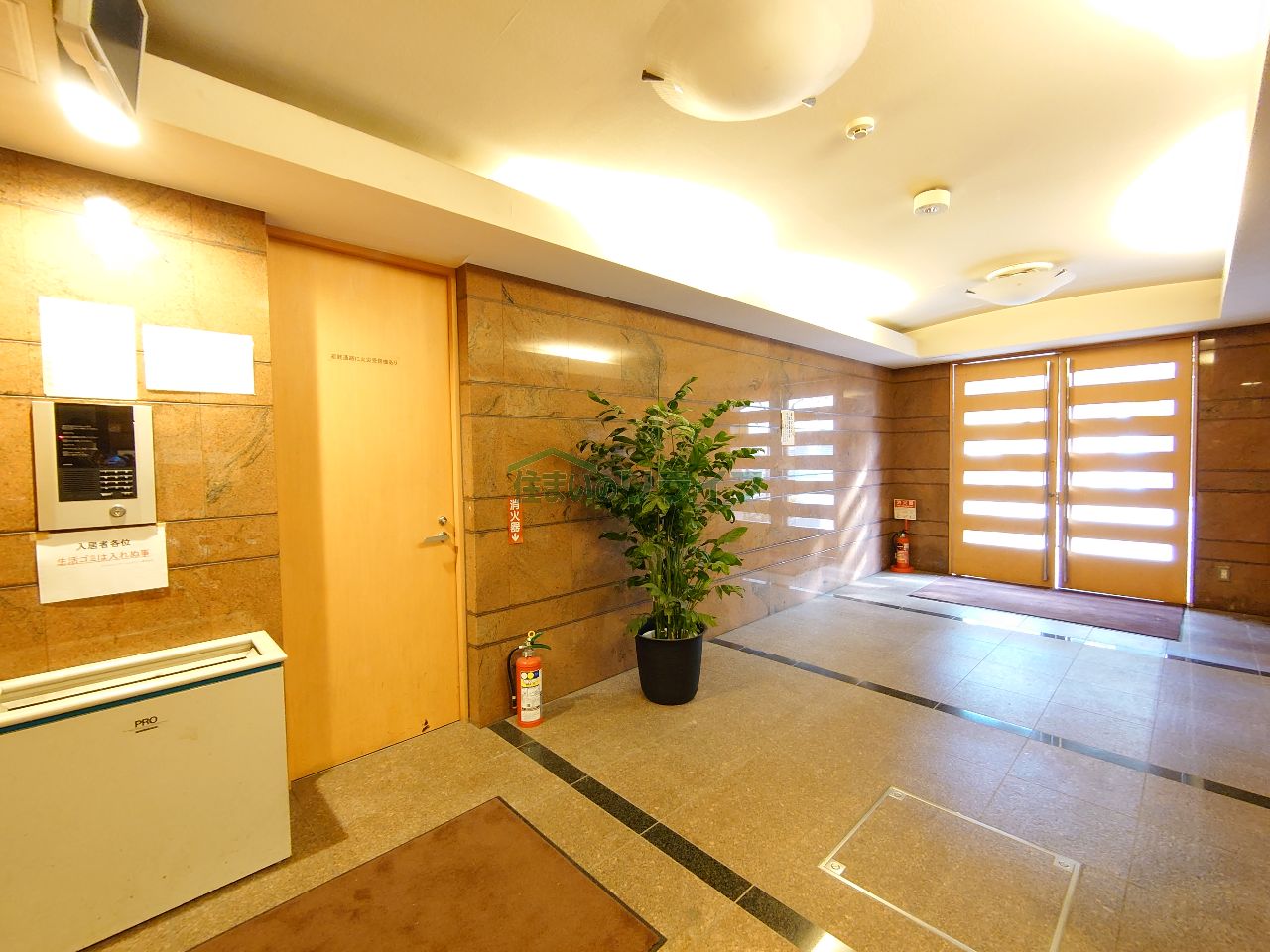 建物エントランス