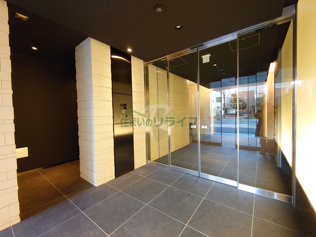 建物エントランス