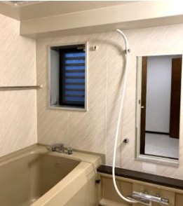 シャワールーム