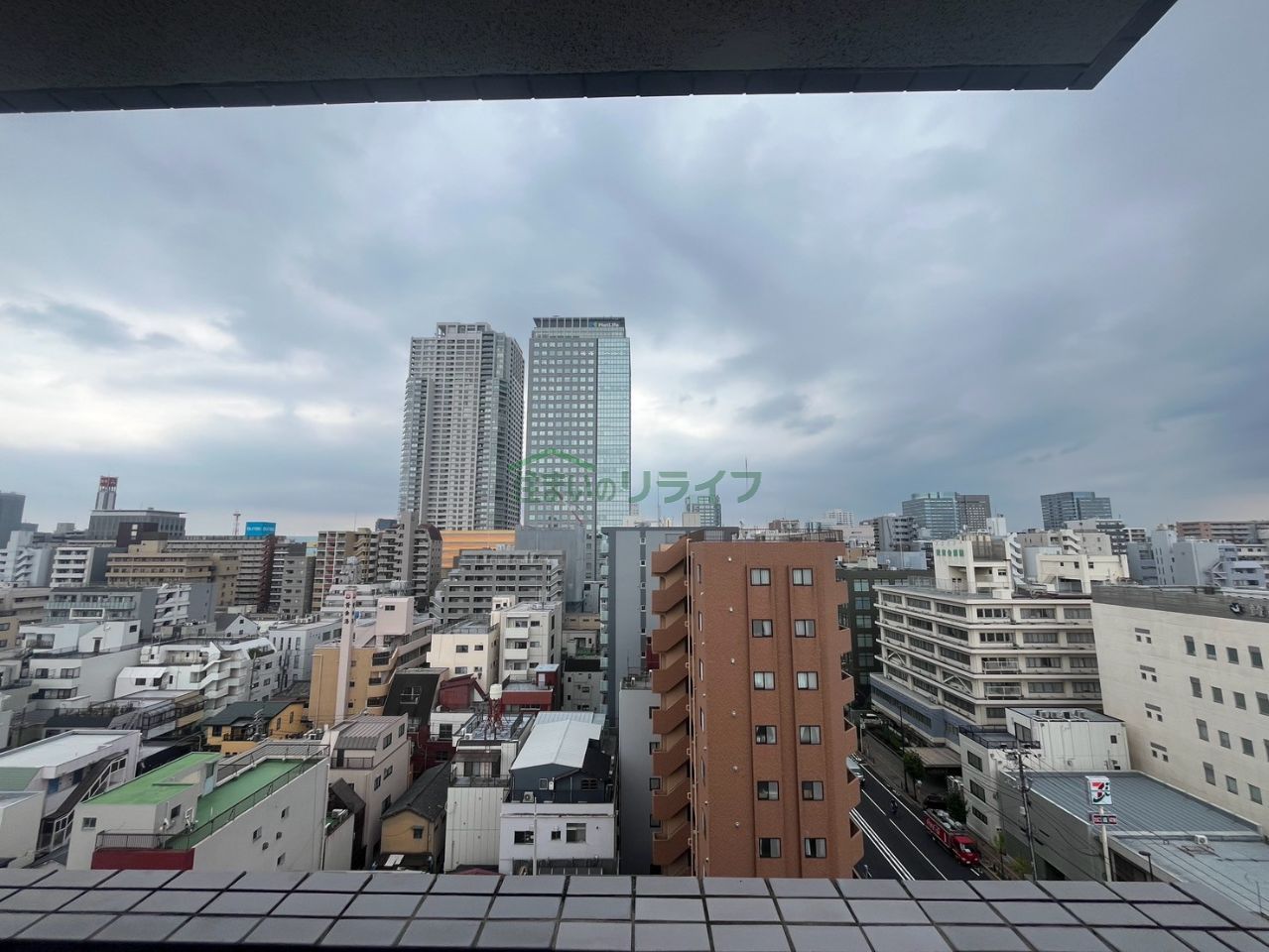 バルコニー
