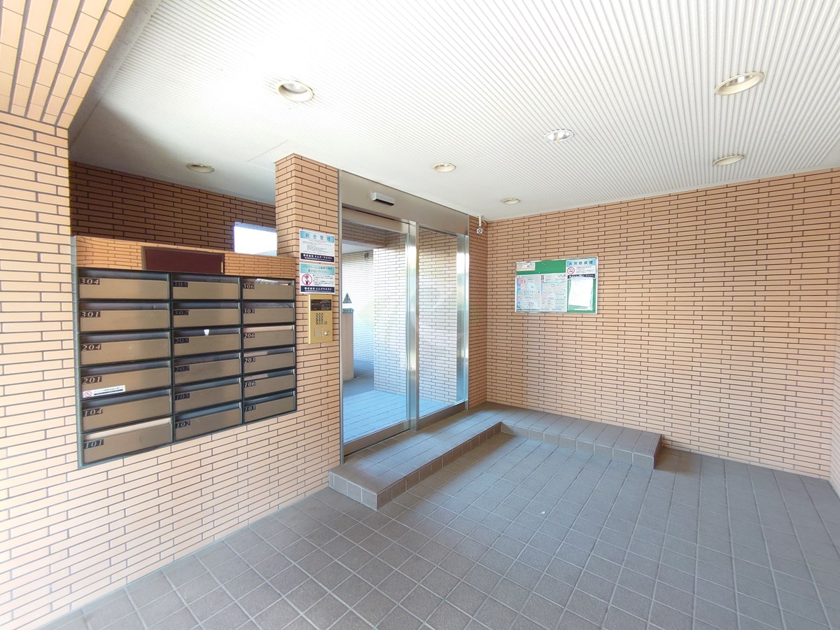 建物エントランス