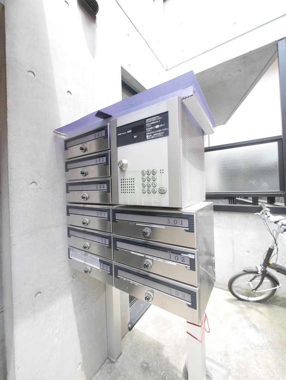 建物エントランス