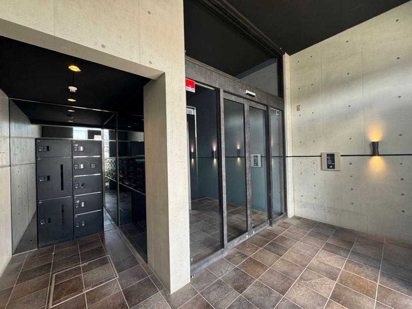 建物エントランス