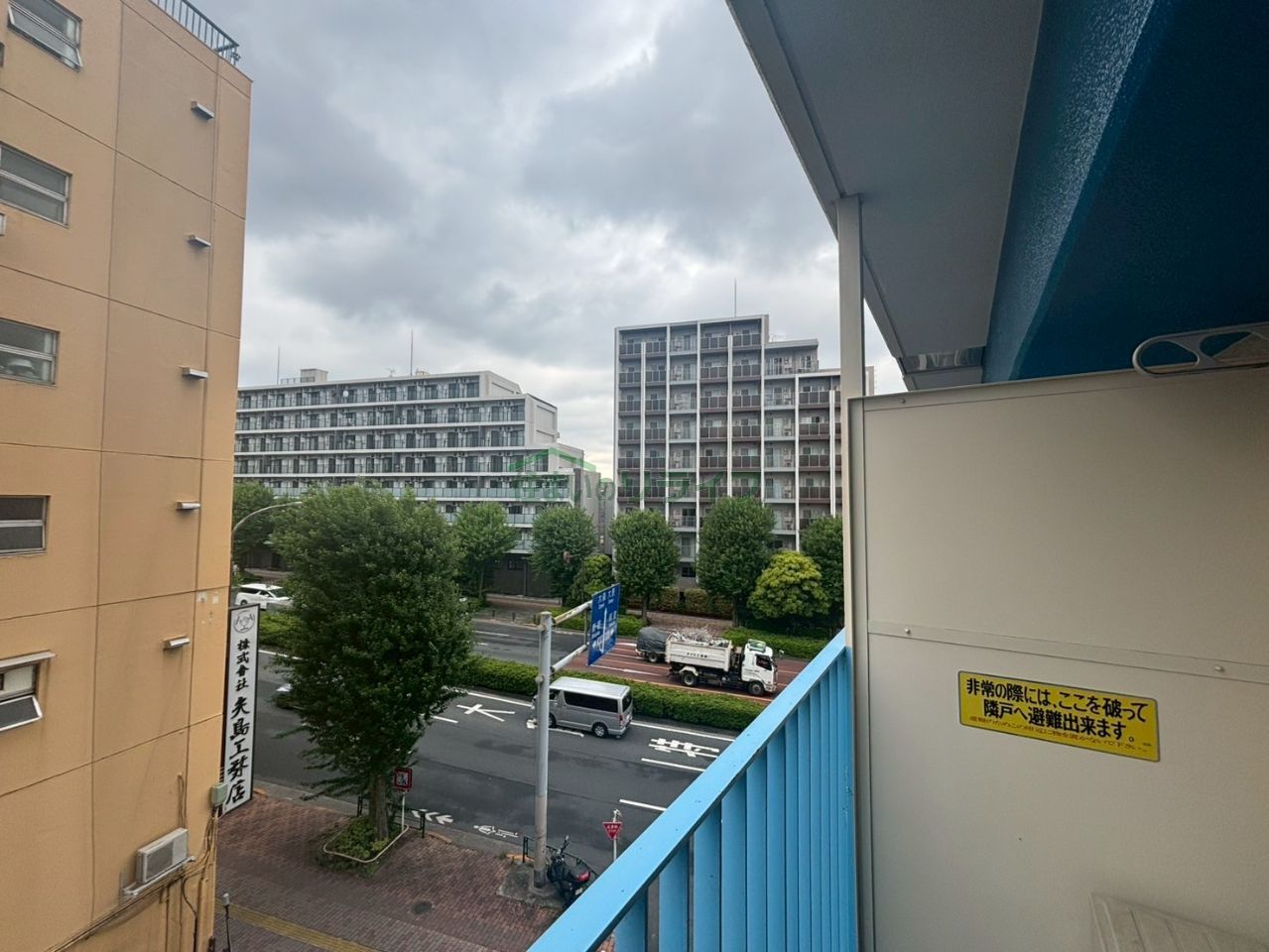 バルコニー