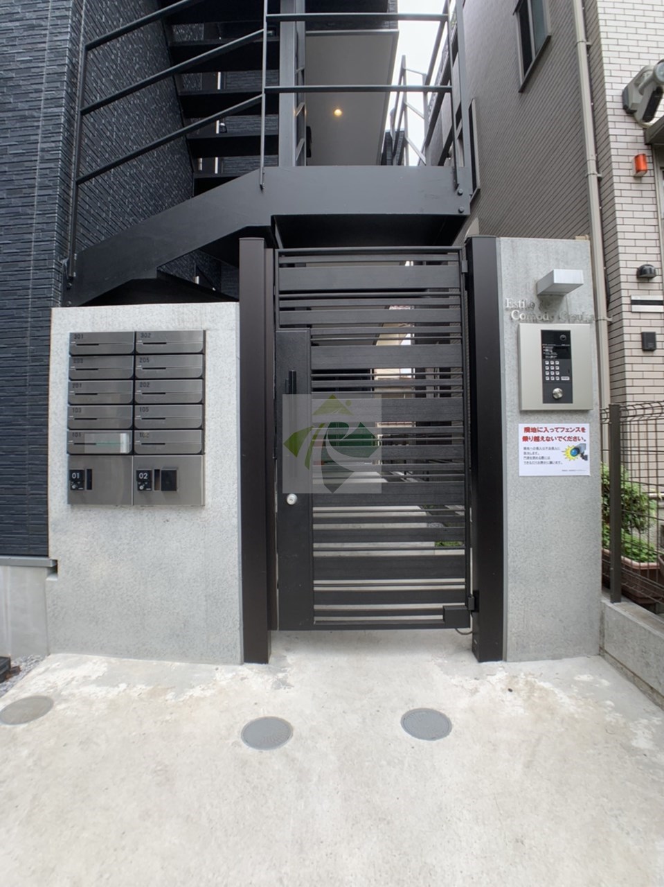 建物エントランス