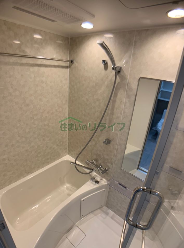 シャワールーム