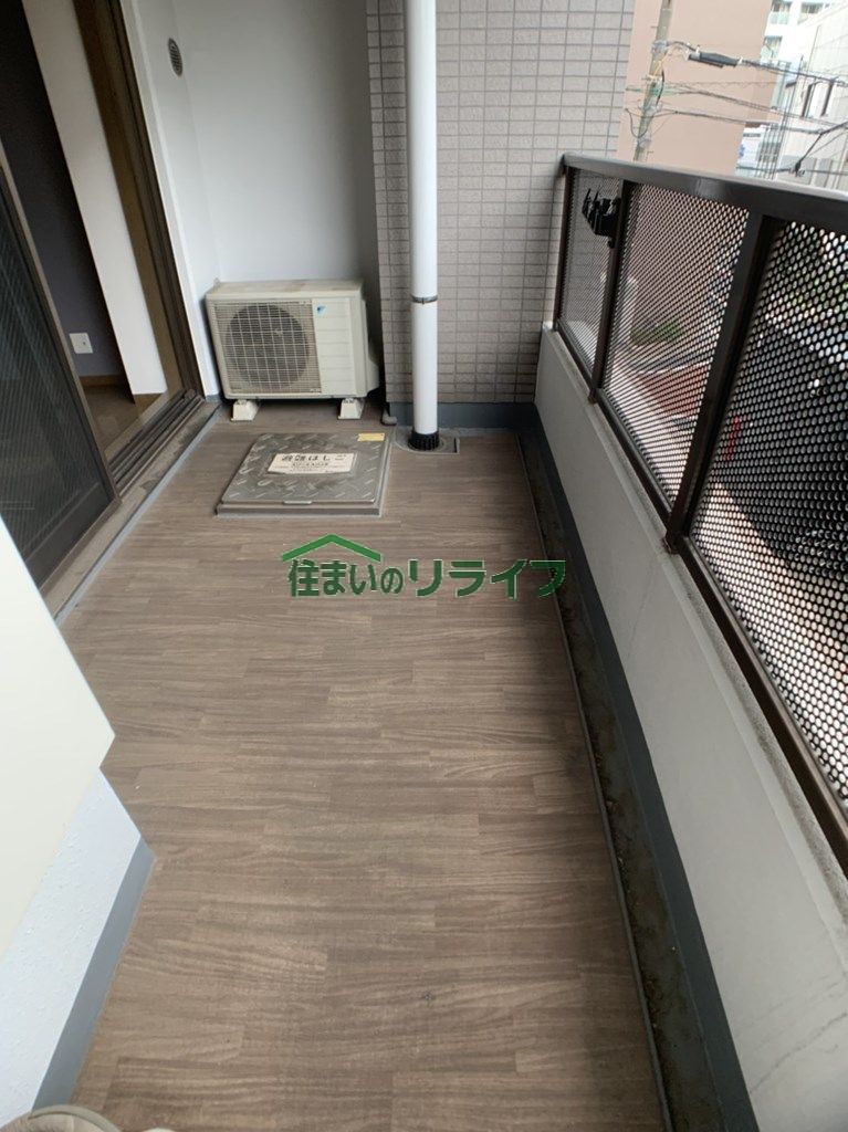 バルコニー