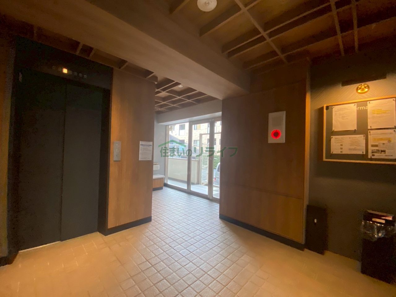 建物エントランス