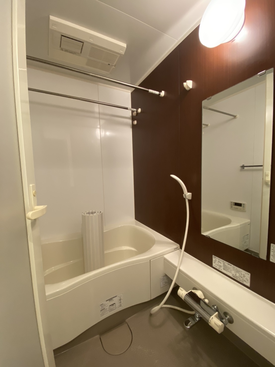 シャワールーム