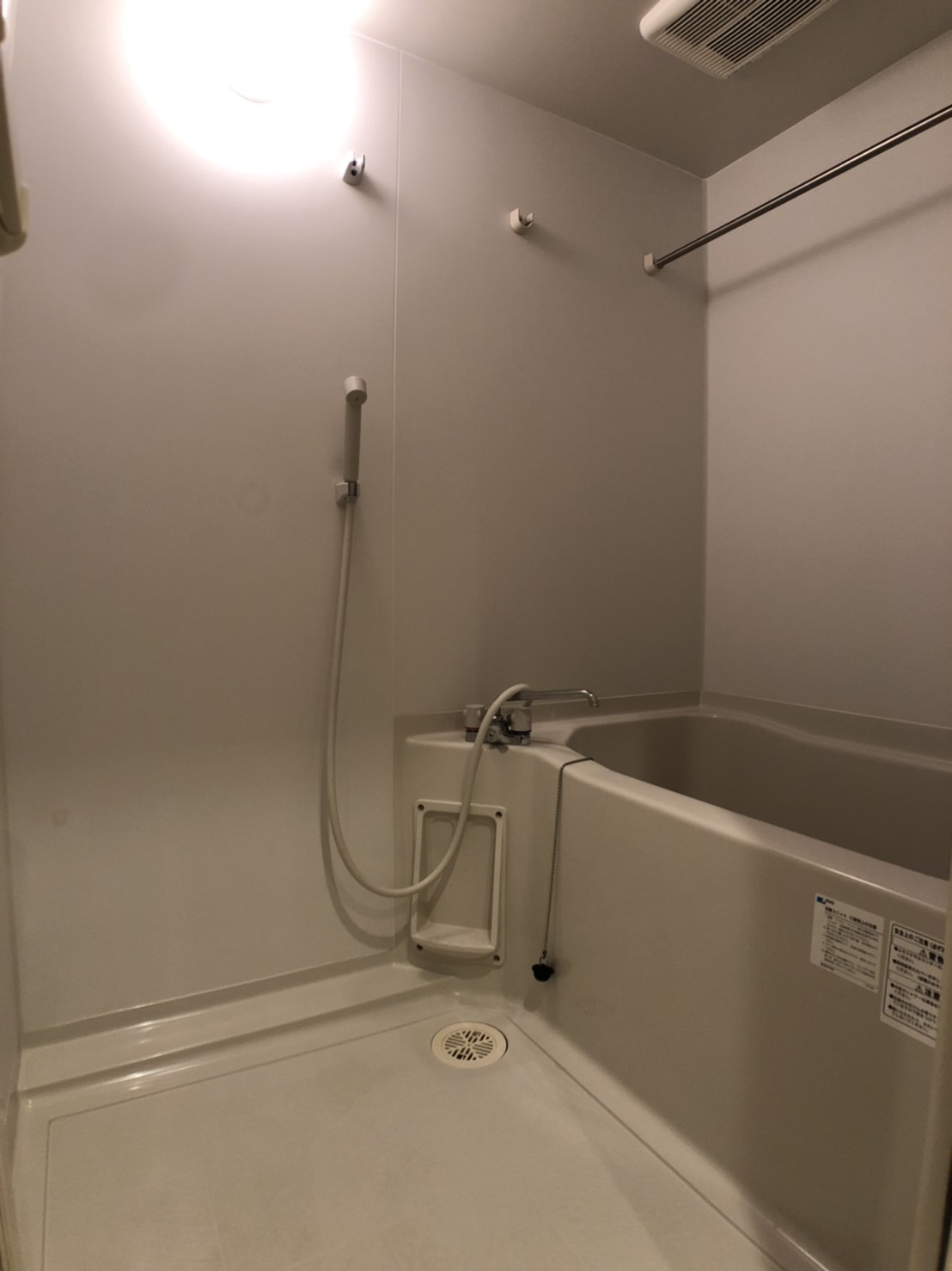 シャワールーム