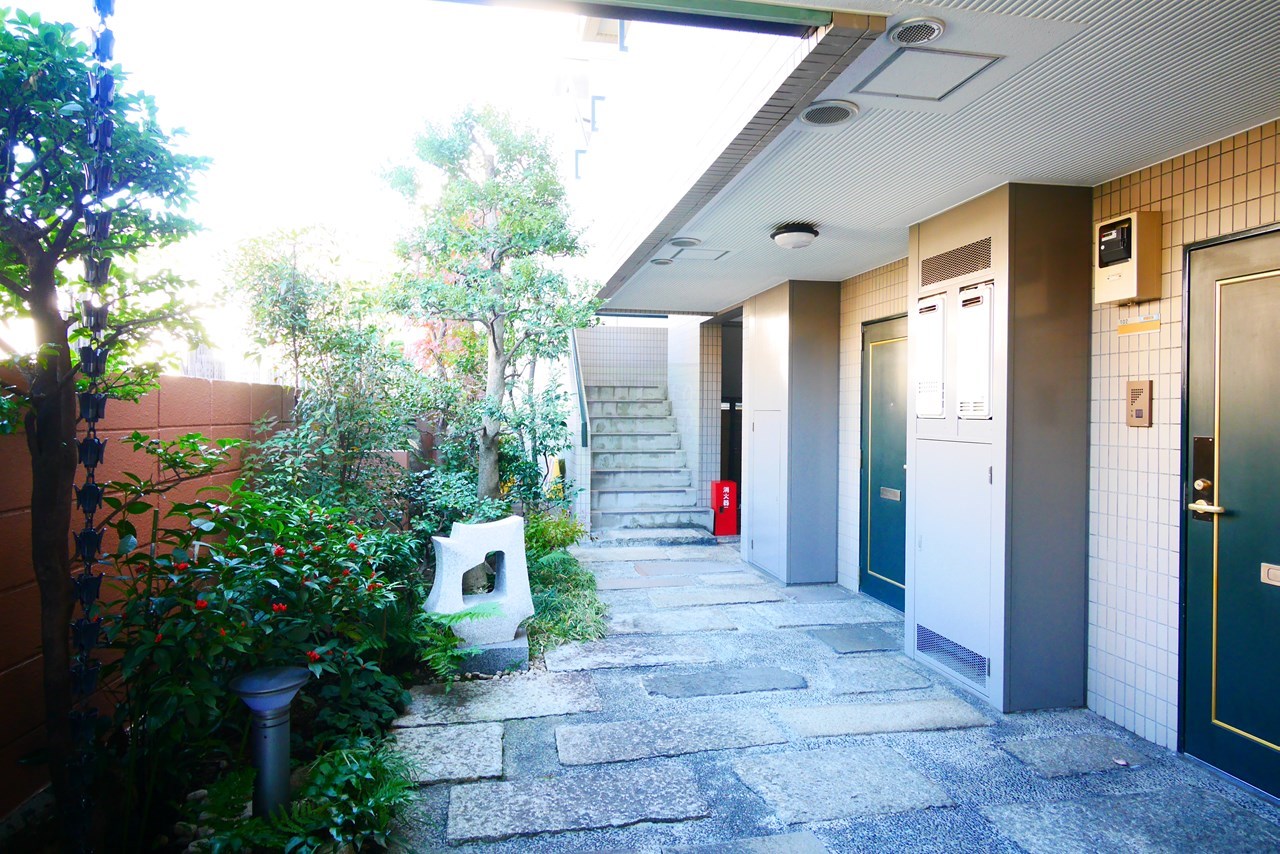 建物エントランス