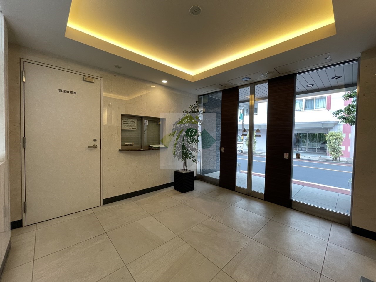 建物エントランス