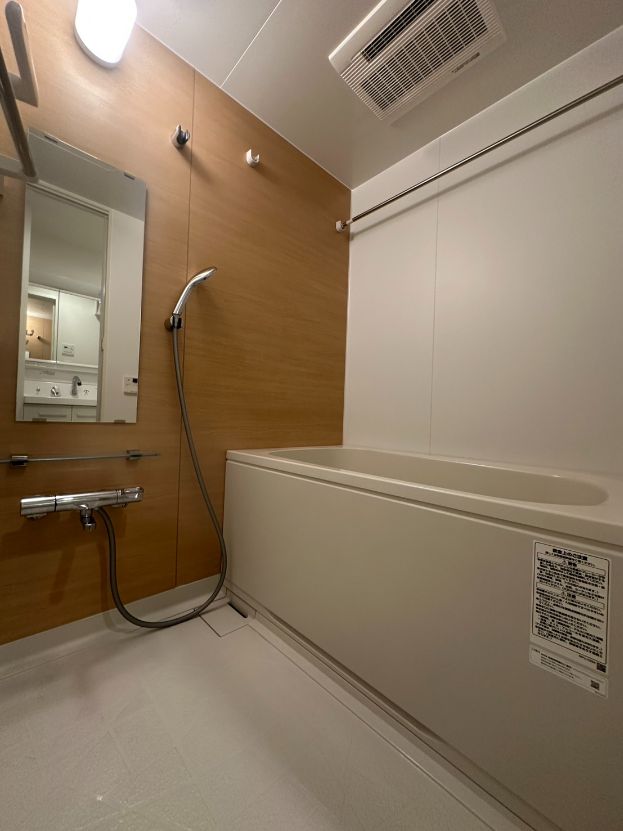 シャワールーム