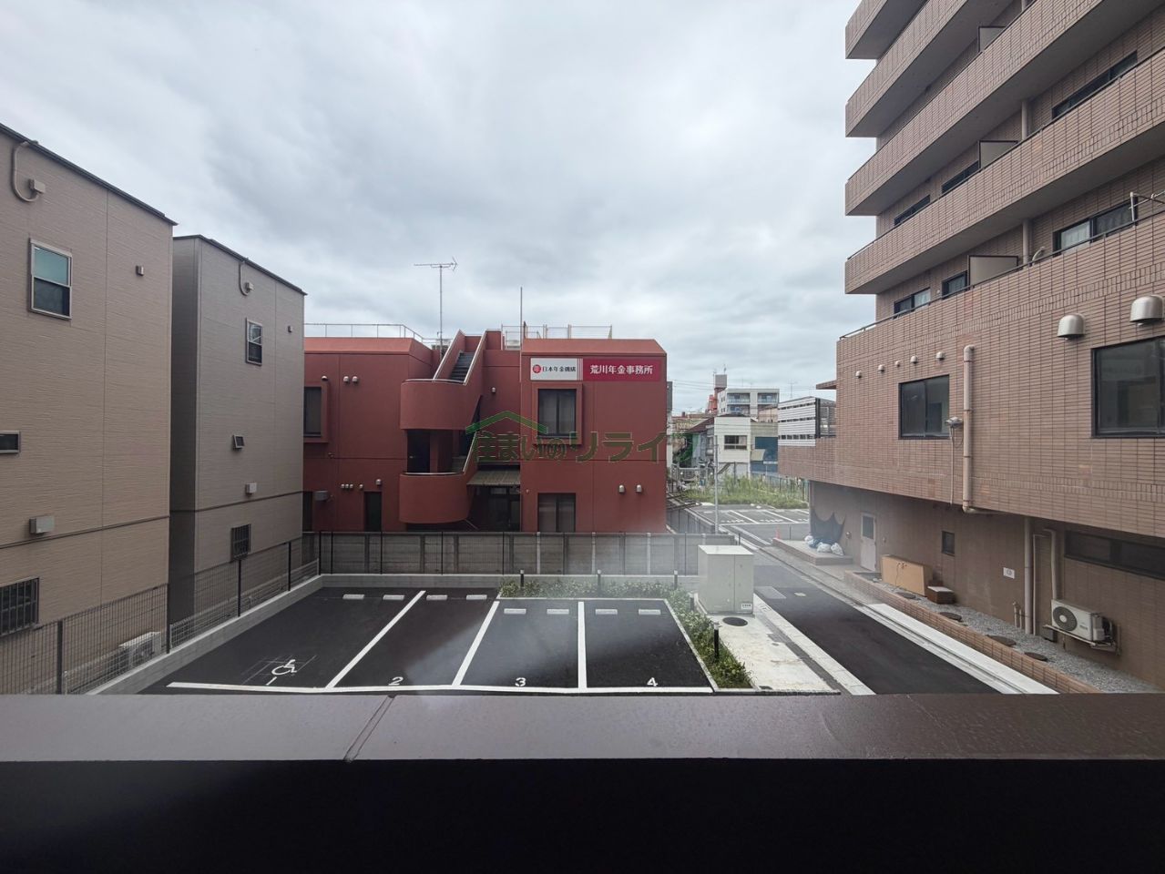 バルコニー
