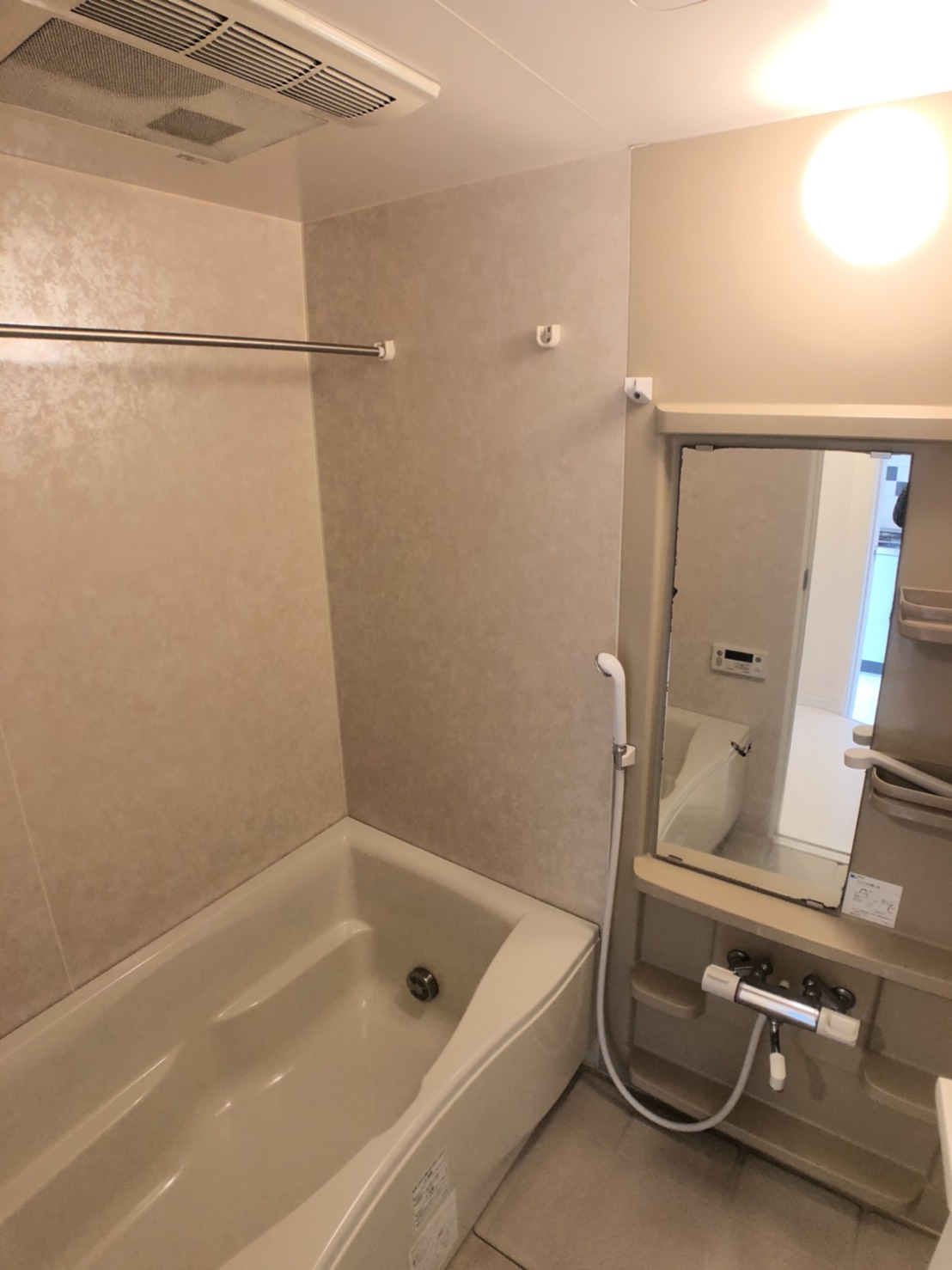 シャワールーム