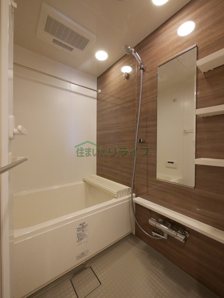 シャワールーム