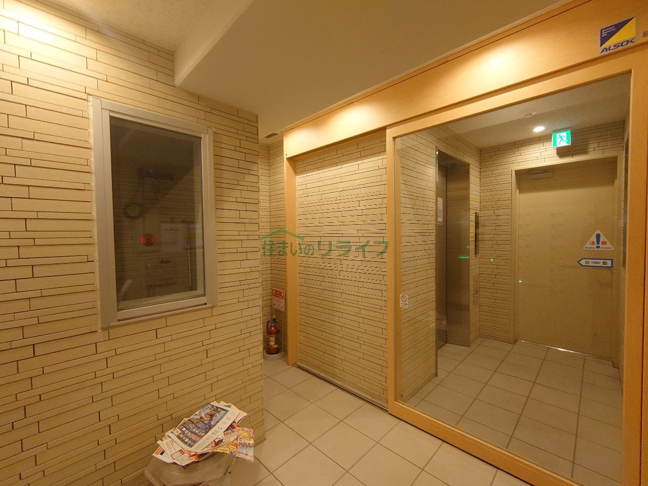 建物エントランス