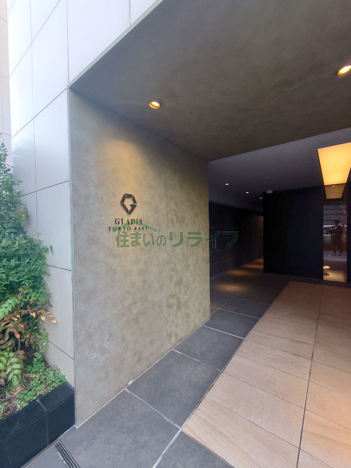 建物エントランス