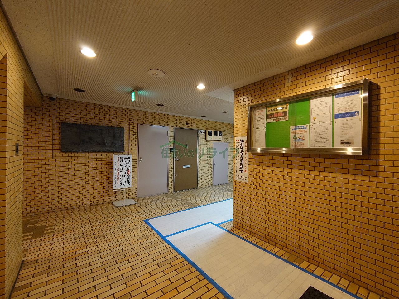 建物エントランス