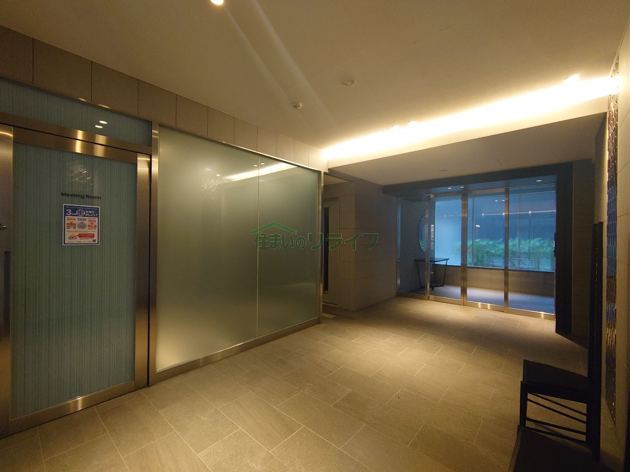 建物エントランス