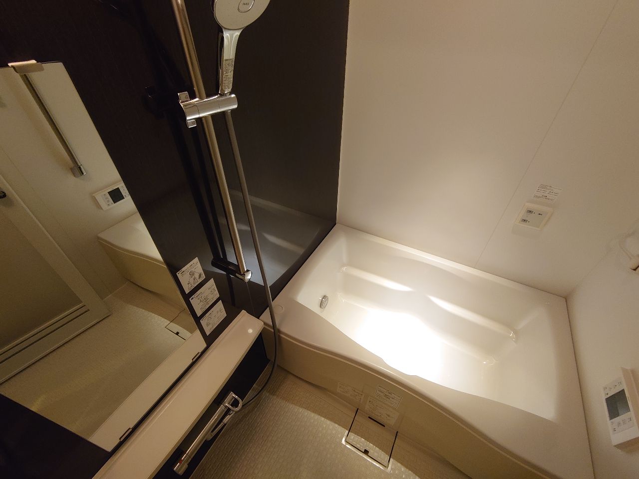 シャワールーム