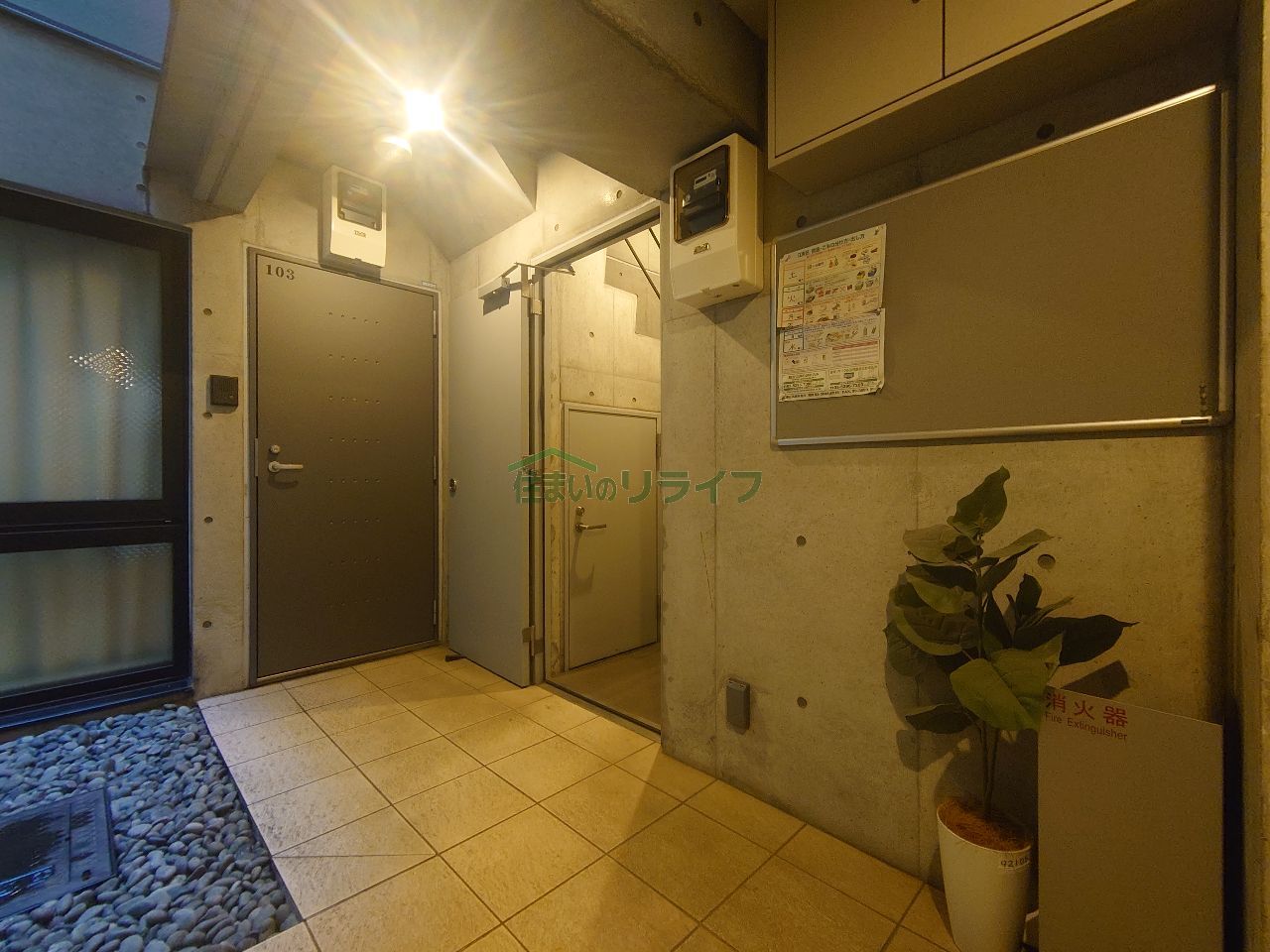 建物エントランス