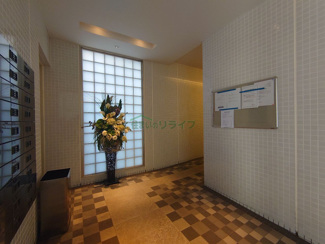 建物エントランス