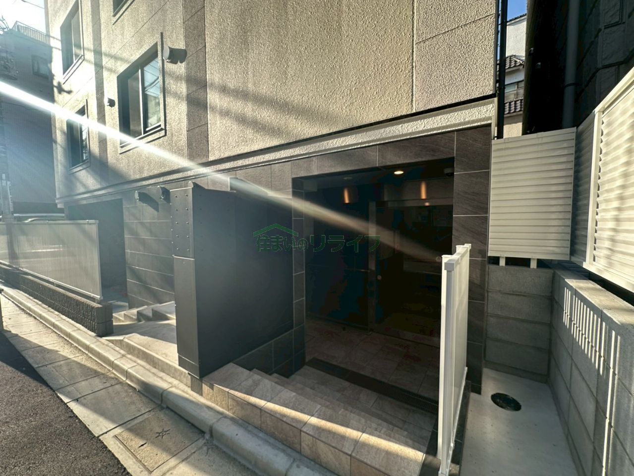 建物エントランス