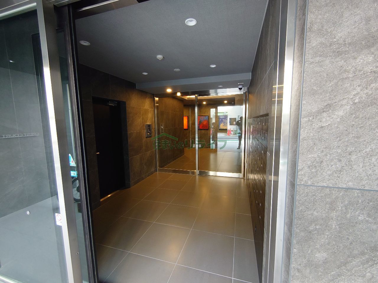 建物エントランス