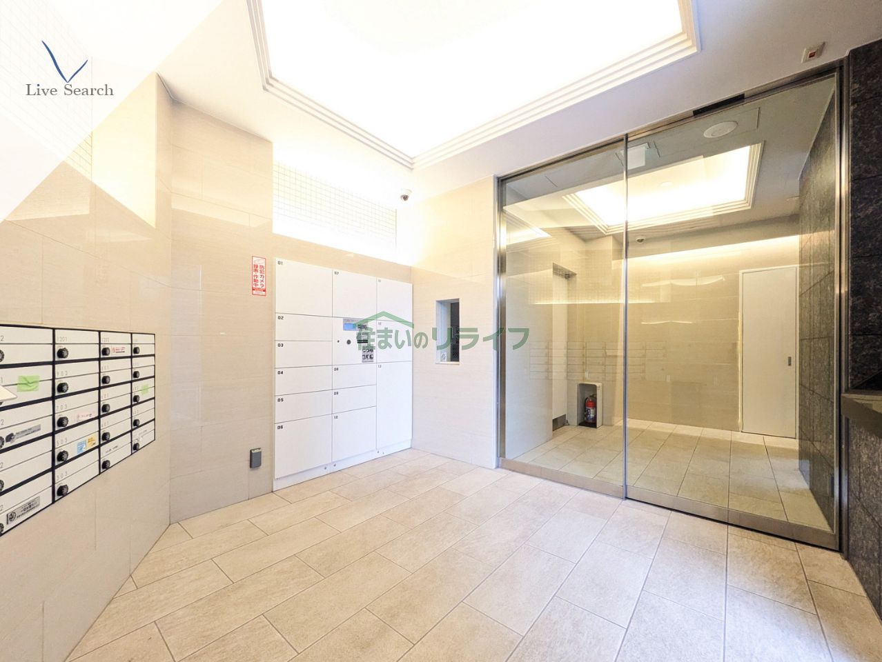 建物エントランス