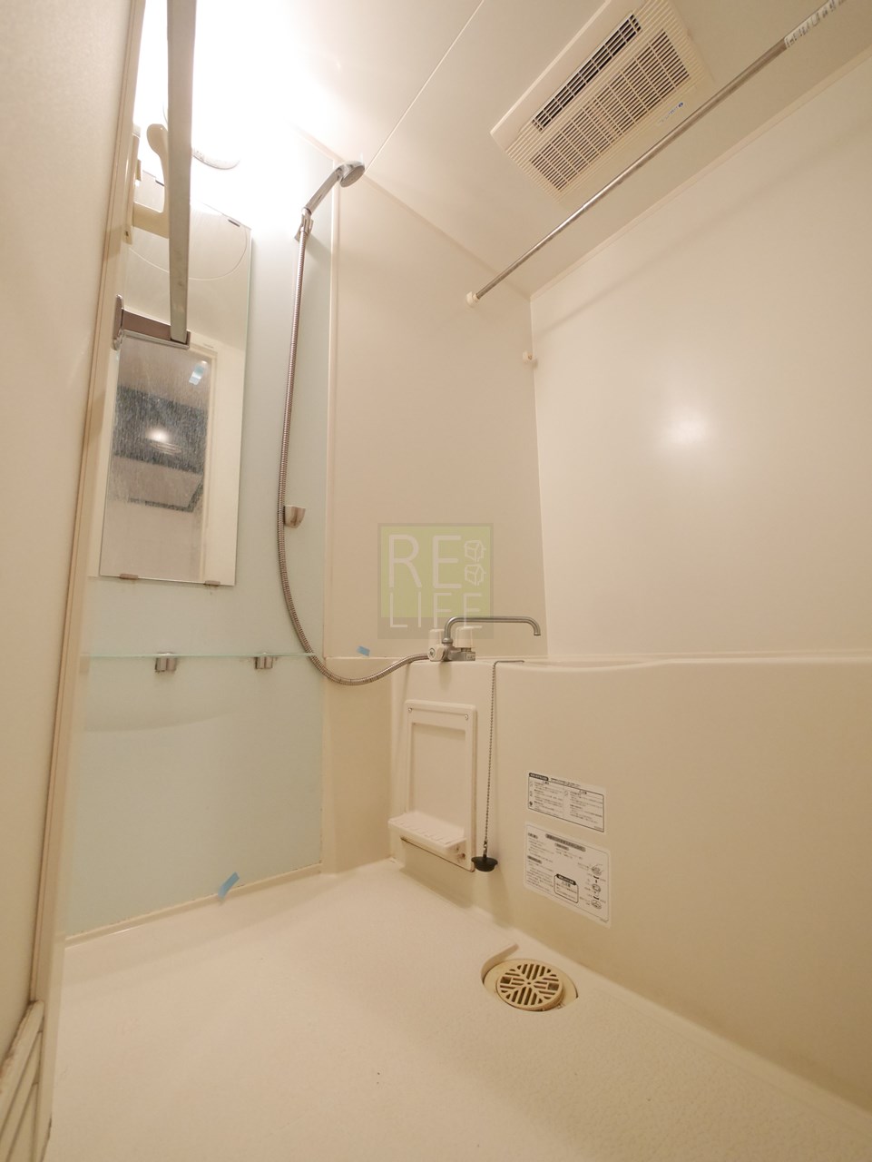 シャワールーム