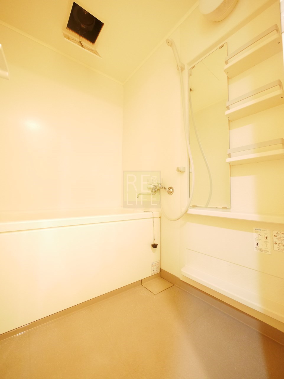 シャワールーム