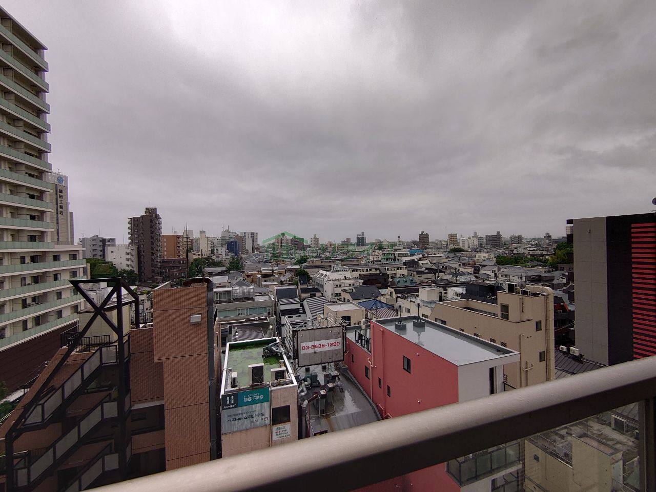 バルコニー
