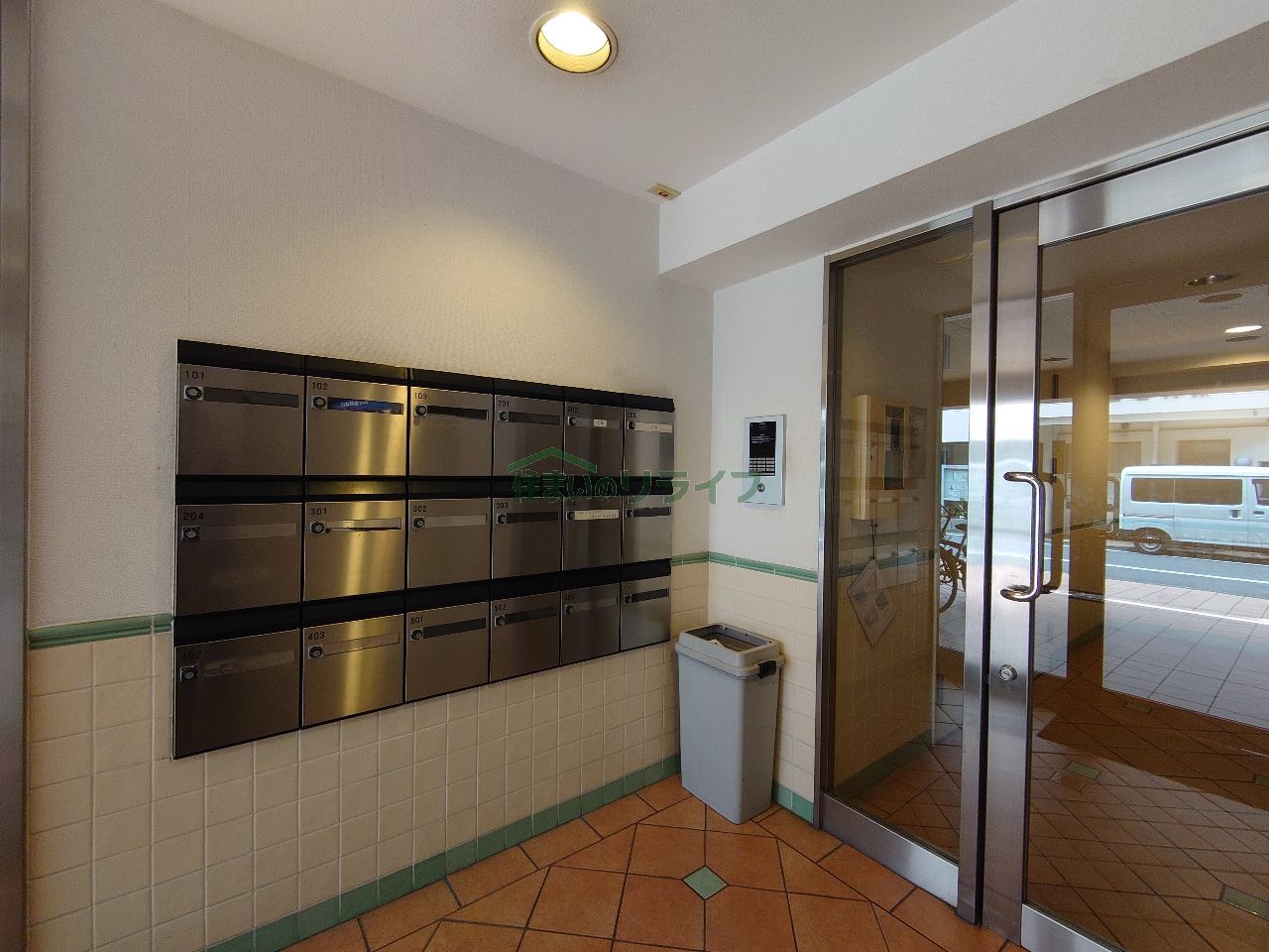 建物エントランス