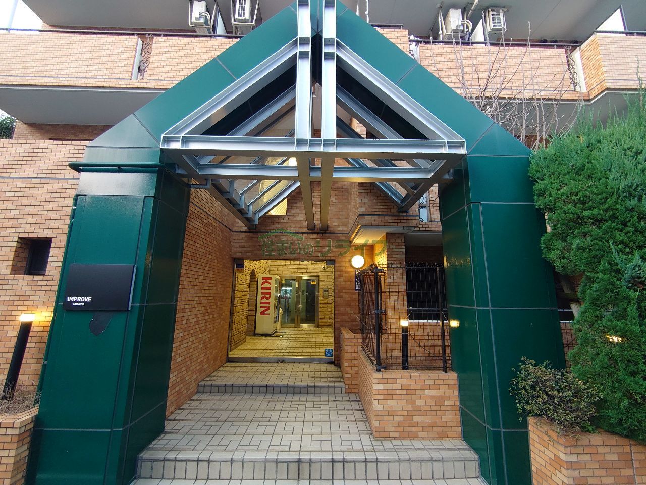 建物エントランス