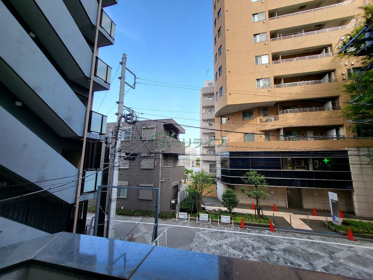 バルコニー