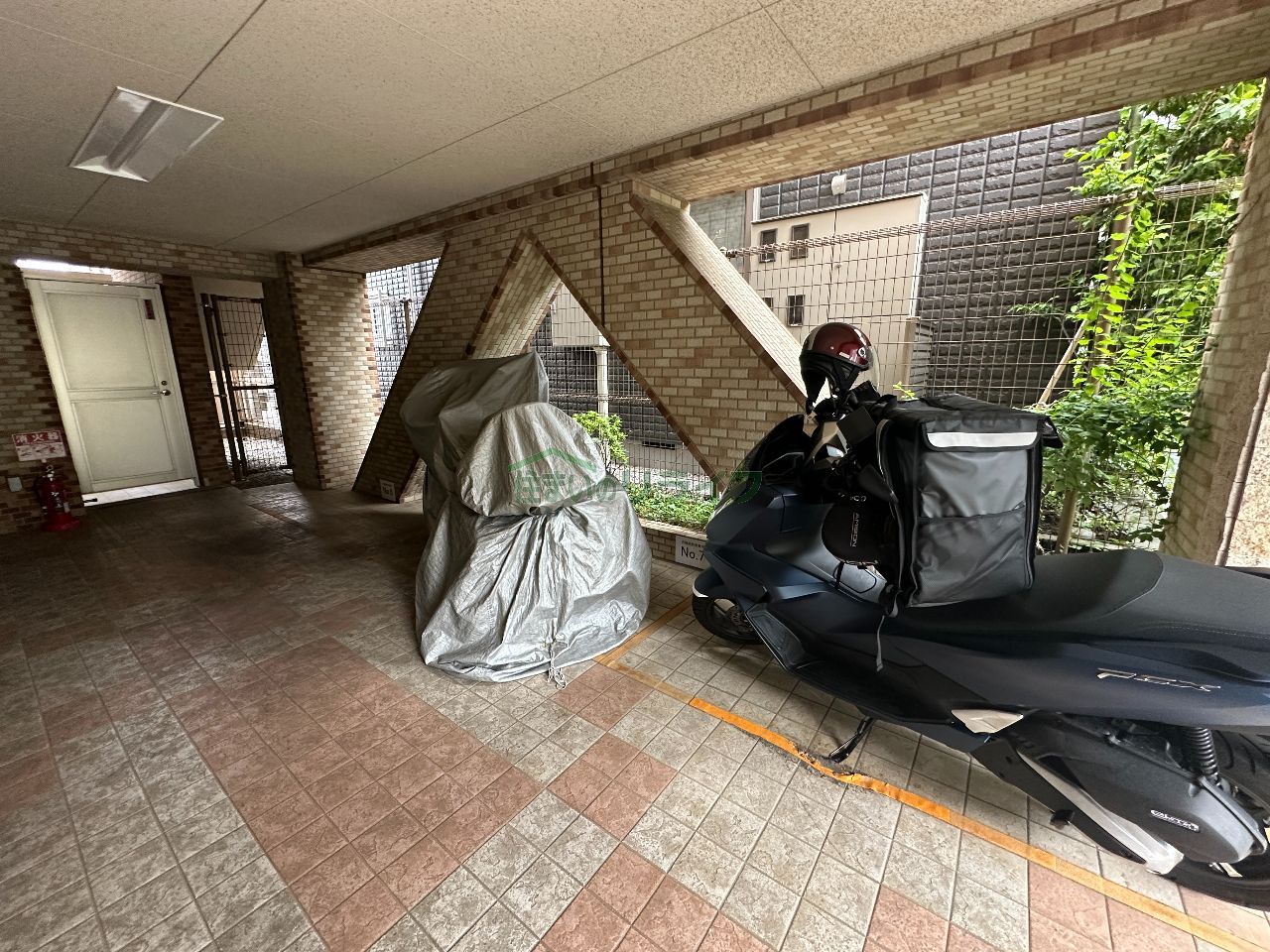 駐車場